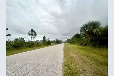 12113 Snow Bird Avenue, Port Charlotte, FL 33981 - Photo 2