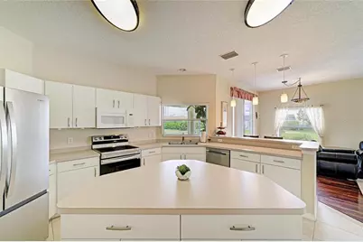 2458 Rio De Janeiro Avenue, Punta Gorda, FL 33983 - Photo 16