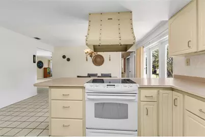 160 Annapolis Lane, Rotonda West, FL 33947 - Photo 10
