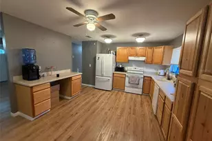 8620 Alam Ave, North Port, FL 34287 - Photo 8