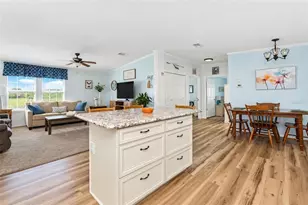 7324 Varley Cir, Port Charlotte, FL 33981 - Photo 4