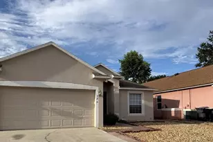 320 Graystone Blvd, Davenport, FL 33837 - Photo 1