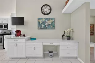 150 N Oxford Dr, Englewood, FL 34223 - Photo 24