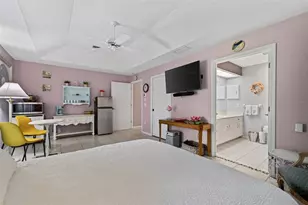150 N Oxford Dr, Englewood, FL 34223 - Photo 54
