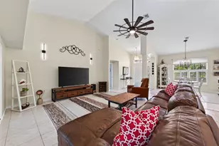 150 N Oxford Dr, Englewood, FL 34223 - Photo 16