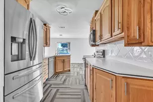 795 S Ellicott Cir, Port Charlotte, FL 33952 - Photo 10