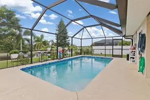 162 Annapolis Ln, Rotonda West, FL 33947 - Photo 34