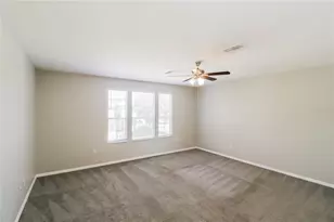 30630 Annadale Dr, Wesley Chapel, FL 33545 - Photo 10