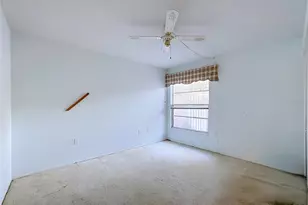 1236 Tallywood Dr, Sarasota, FL 34237 - Photo 16
