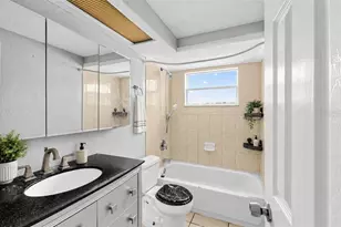 1300 Maybury Dr, Holiday, FL 34691 - Photo 12