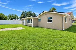 1300 Maybury Dr, Holiday, FL 34691 - Photo 18