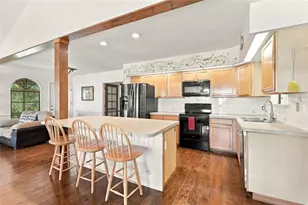 310 Howard St, Punta Gorda, FL 33950 - Photo 2