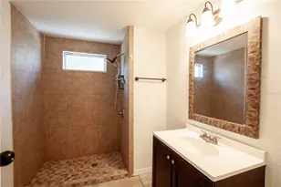 2269 SE Mooney Dr, Arcadia, FL 34266 - Photo 8