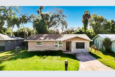1409 17th Street E, Bradenton, FL 34208 - Photo 1