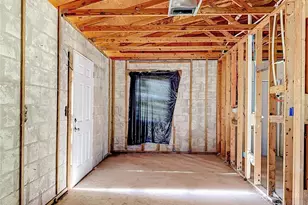 1409 17th St E, Bradenton, FL 34208 - Photo 14