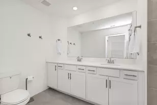 17540 Opal Sand Dr, Venice, FL 34293 - Photo 12