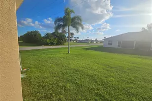4526 Santa Barbara Blvd, Cape Coral, FL 33914 - Photo 22