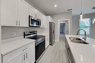 316 Fern Ct, Poinciana, FL 34759 - Photo 10