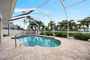 19245 Palmdale Ct, Port Charlotte, FL 33948 - Photo 36