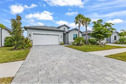 17400 Luminous Avenue, Venice, FL 34293 - Photo 2