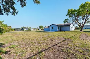 5520 Kenwood Dr, North Port, FL 34287 - Photo 26