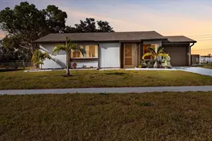 5520 Kenwood Dr, North Port, FL 34287 - Photo 1