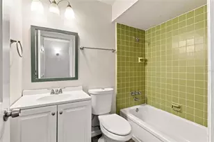 6770 S Biscayne Dr, North Port, FL 34287 - Photo 14