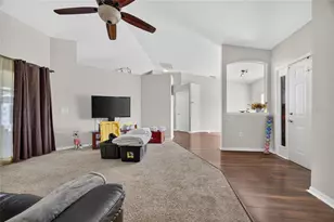 2493 Cherokee St, North Port, FL 34286 - Photo 4