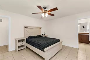 18364 Laramie Ave, Port Charlotte, FL 33954 - Photo 14