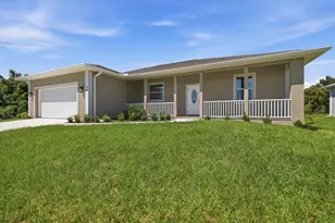 26 Coxswain Dr, Placida, FL 33946 - Photo 2