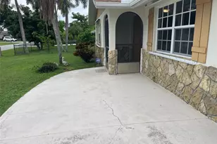 517 Skylark Ln NW, Port Charlotte, FL 33952 - Photo 2