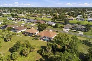 614 Rotonda Cir, Rotonda West, FL 33947 - Photo 4