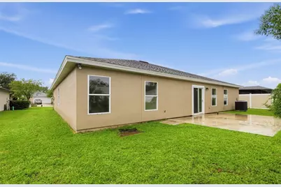 10 Riviera Estates Drive, Palm Coast, FL 32164 - Photo 4