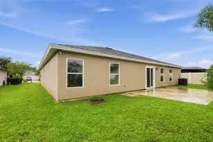 10 Riviera Estates Dr, Palm Coast, FL 32164 - Photo 4
