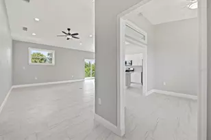28 Coxswain Dr, Placida, FL 33946 - Photo 6