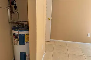 2920 Clark Rd, Sarasota, FL 34231 - Photo 24