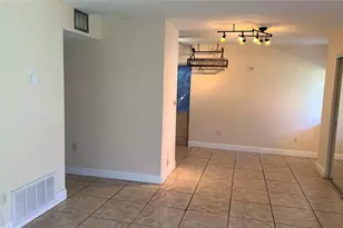 2920 Clark Rd, Sarasota, FL 34231 - Photo 8