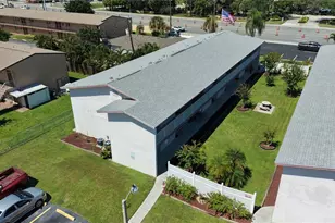2920 Clark Rd, Sarasota, FL 34231 - Photo 32