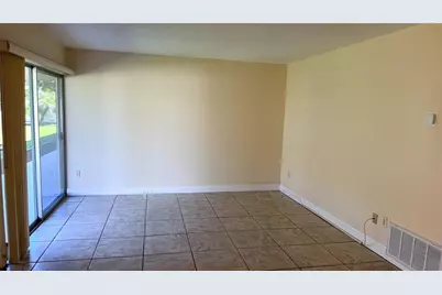2920 Clark Road #101, Sarasota, FL 34231 - Photo 12