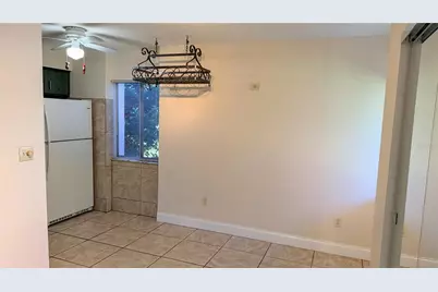 2920 Clark Road #204, Sarasota, FL 34231 - Photo 8