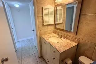 2920 Clark Rd, Sarasota, FL 34231 - Photo 16