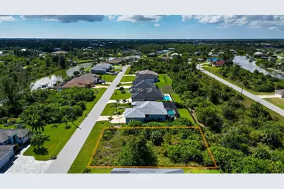 15757 Autry Circle, Port Charlotte, FL 33981 - Photo 12