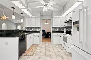 1446 St George Ln, Punta Gorda, FL 33983 - Photo 10