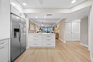 2737 W Gulf Dr, Sanibel, FL 33957 - Photo 10