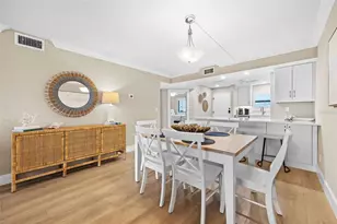 2737 W Gulf Dr, Sanibel, FL 33957 - Photo 16