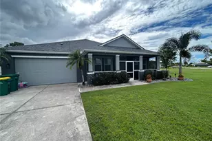 25427 Doredo Dr, Punta Gorda, FL 33955 - Photo 1