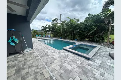 25427 Doredo Drive, Punta Gorda, FL 33955 - Photo 4