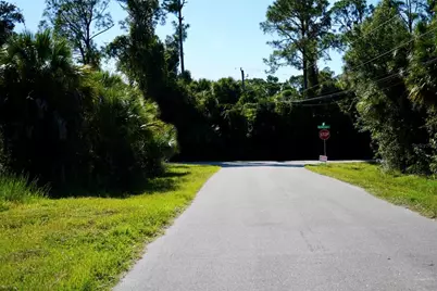 5168 Greenhouse Avenue, North Port, FL 34288 - Photo 4