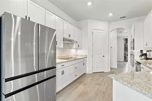 25124 Redwood Ct, Punta Gorda, FL 33955 - Photo 10