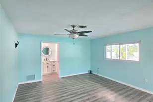 582 Azalea Dr NW, Port Charlotte, FL 33952 - Photo 14